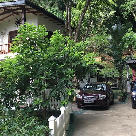 Villa25 Homestay Free Pick Up From The Centre Kandy Luaran gambar