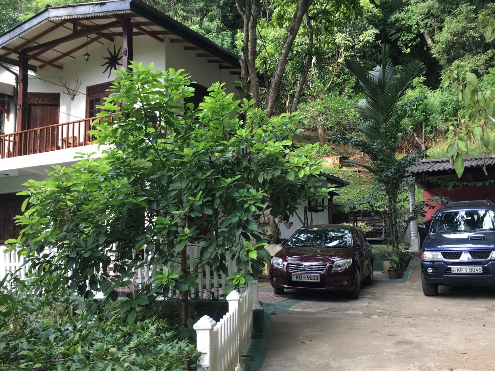 Villa25 Homestay Free Pick Up From The Centre Kandy Luaran gambar