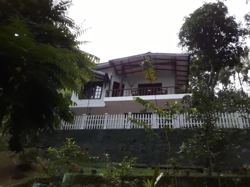 Villa25 Homestay Free Pick Up From The Centre Kandy Luaran gambar